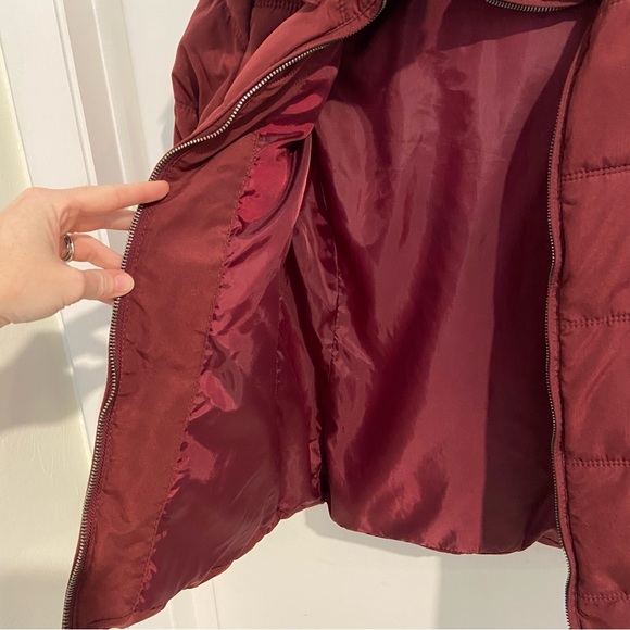 Winter coat with detachable hood - Picture 5 of 7